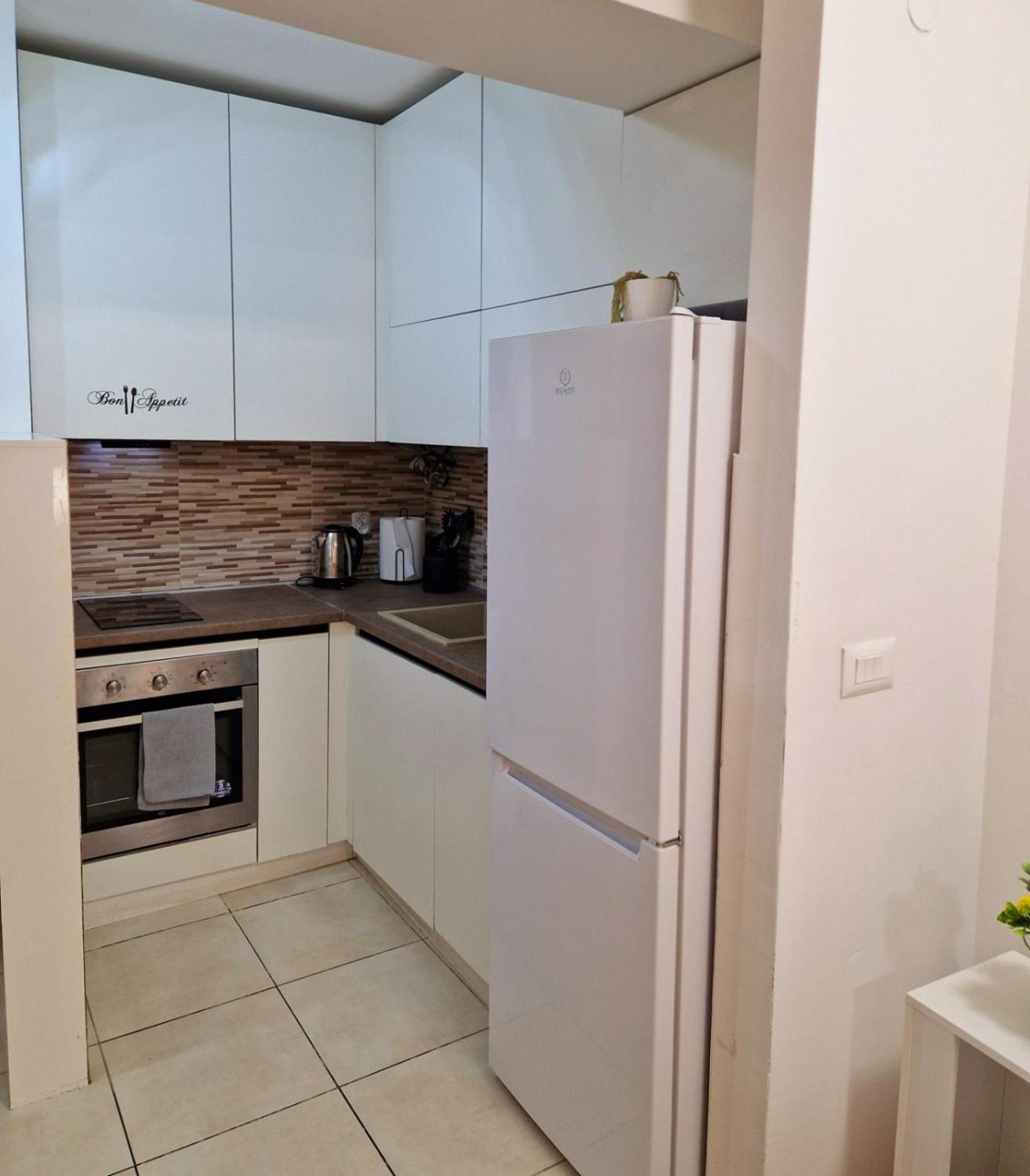 Kamche Apartment